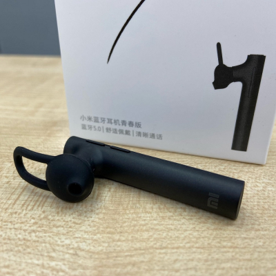 Bluetooth-гарнитура Xiaomi Mi Bluetooth Headset Black (LYEJ02LM)