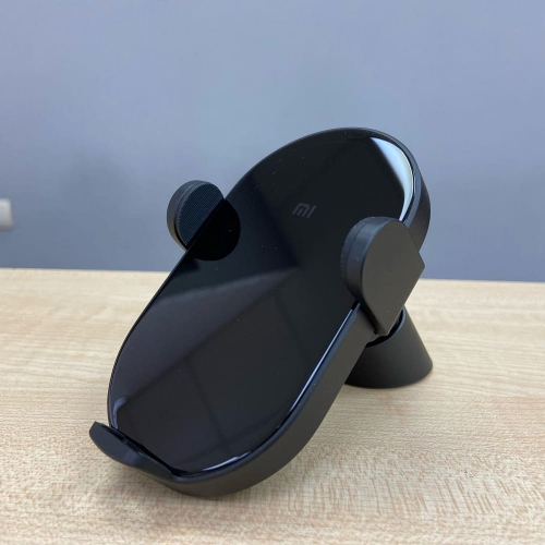 Автомобильный держатель с беспроводной зарядкой Xiaomi Mi Wireless Car Charger (WCJ02ZM)