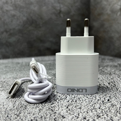 Зарядное устройство LDNIO A303Q USB*3A Quick Charge 3.0 18W + кабель USB - Type-C белый