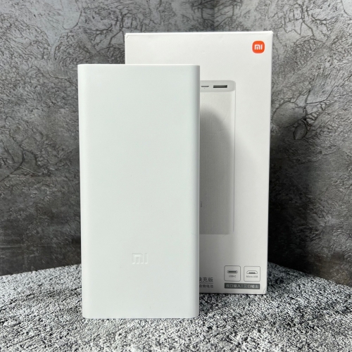 Внешний аккумулятор Xiaomi Mi Power Bank 3 20000 mAh Белый (PLM18ZM)