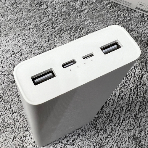 Внешний аккумулятор Xiaomi Mi Power Bank 3 20000 mAh Белый (PLM18ZM)