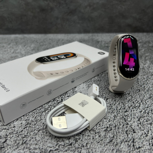 Фитнес-браслет Xiaomi Mi Band 8 Gold