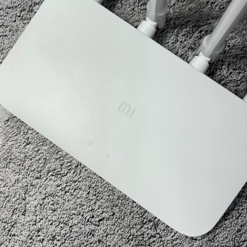 Wi-Fi роутер Xiaomi Mi Router 4C (R4CM)